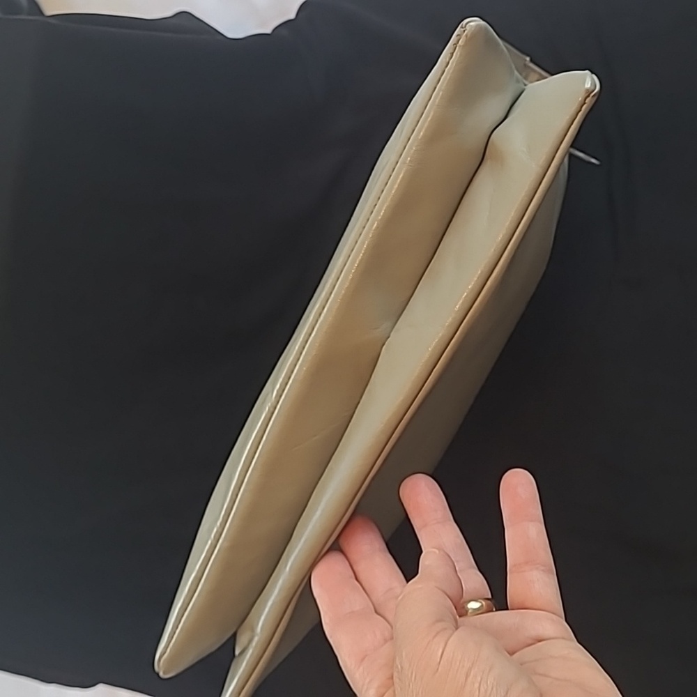Ruth Saltz Chic Vintage Soft Grey Buttery Leather Clutch Fold Over - Picture 7 of 13